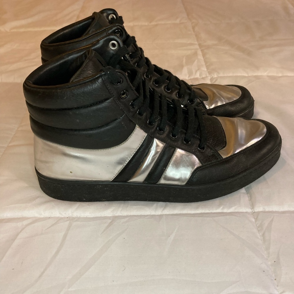 Gucci high top sneakers